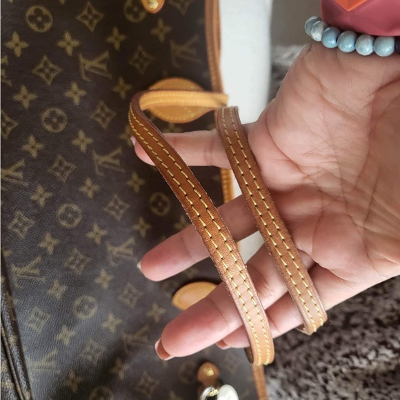 ❌SOLD❌(PRICE IS FIRMED) Authentic Neverfull Mm monogram - Picture 4 of 16